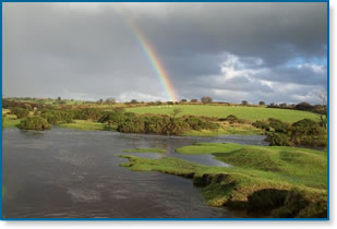 De Lank in flood at Delphi Bridge